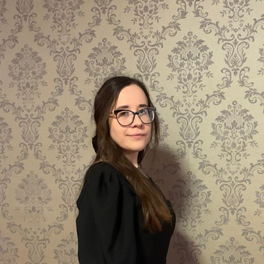 Лера Искакова