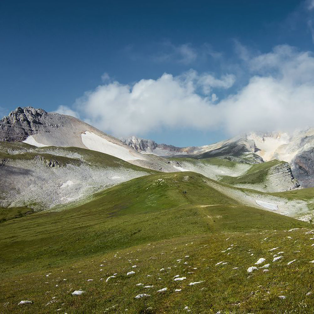 Плато Лаго Наки гора Оштен