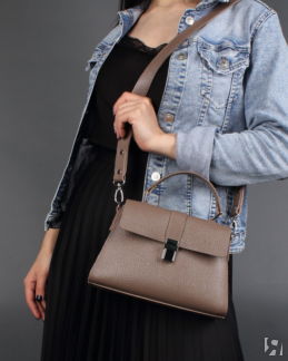 Женская сумка трапеция из натуральной кожи серо-бежевая A023 taupe mini gra