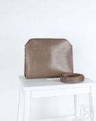 Женская кожаная сумка кросс-боди серо-бежевая A017 taupe