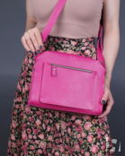 Женская кожаная сумка кросс-боди розовая A017 fuchsia grain