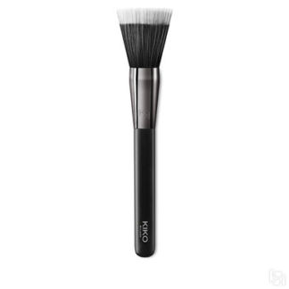 Растушевывающая кисть для тонального крема FACE 04 STIPLING FOUNDATION BRUS