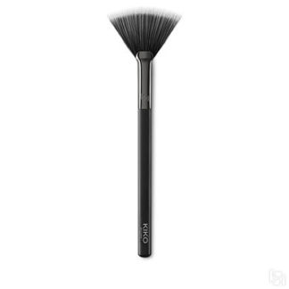 Веерная кисть для пудры FACE 12 POWDER FAN BRUSH