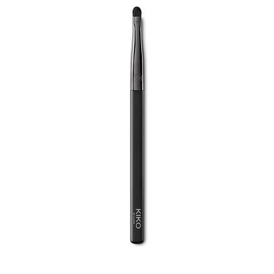 Кисть
для аккуратной растушевки EYES 53 PRECISION SHADER BRUSH KA000000046001B фото 1