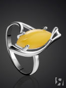 Нежное кольцо из серебра с натуральным медовым янтарём «Ирис» Amberholl