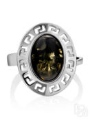 Небольшое изысканное кольцо из серебра с натуральным зелёным янтарём «Эллад