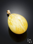 Кулон из натурального живописного янтаря медового цвета с золотом Amberholl