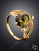 Красивое кольцо из золочённого серебра и янтаря «Медея» Amberholl