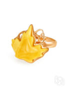 Кольцо в форме кленового листа из золота и натурального янтаря «Канада» Amb