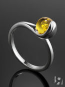 Необычное кольцо из серебра с лимонным янтарём «Лея» Amberholl