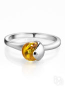 Необычное кольцо из серебра с лимонным янтарём «Лея» Amberholl